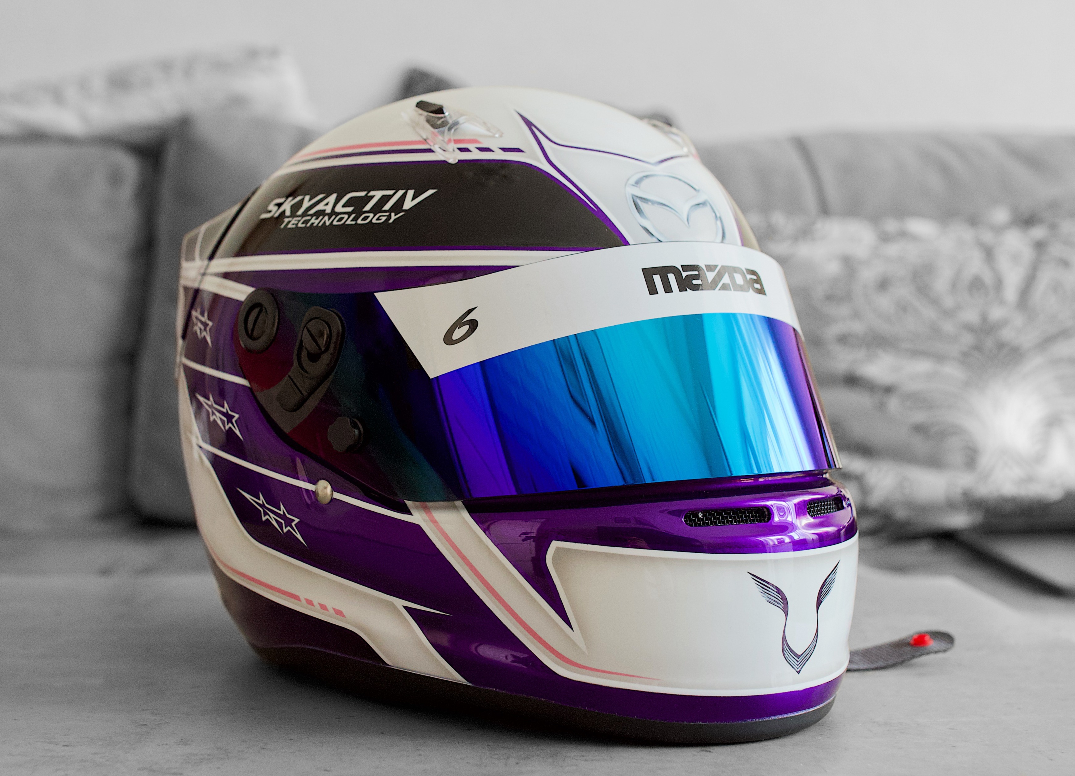 arai karting helmet lewis hamilton replika helmet